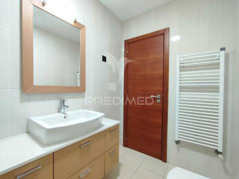 Apartamento t2 no centro da cidade da guarda