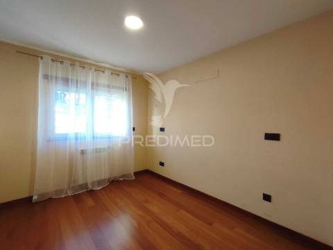 Apartamento t2 no centro da cidade da guarda