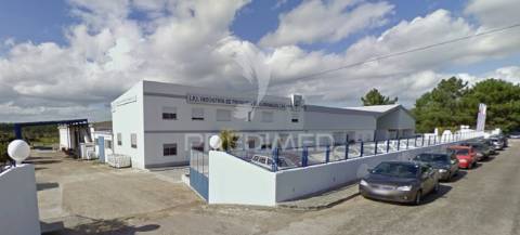 Edifício industrial à venda – zona industrial de muge