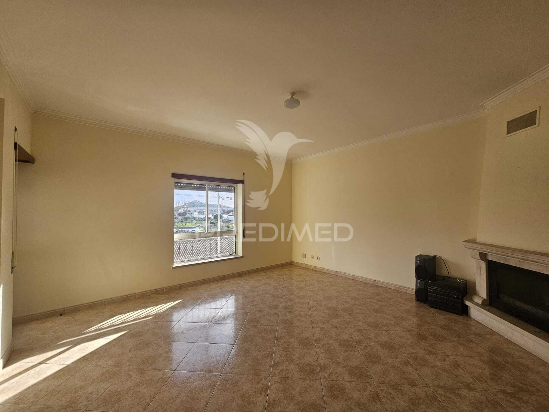 Apartamento t2 para arrendamento