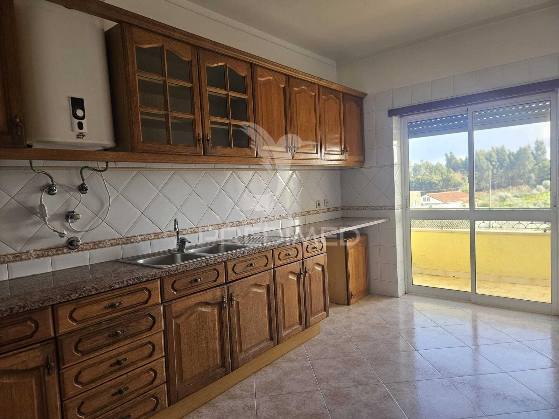 Apartamento t2 para arrendamento