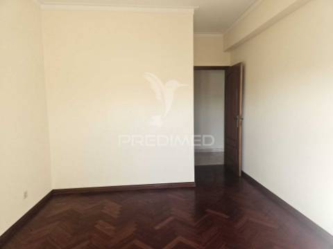 Apartamento t2 para arrendamento