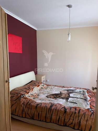 Moradia t3 com quintal na salvada