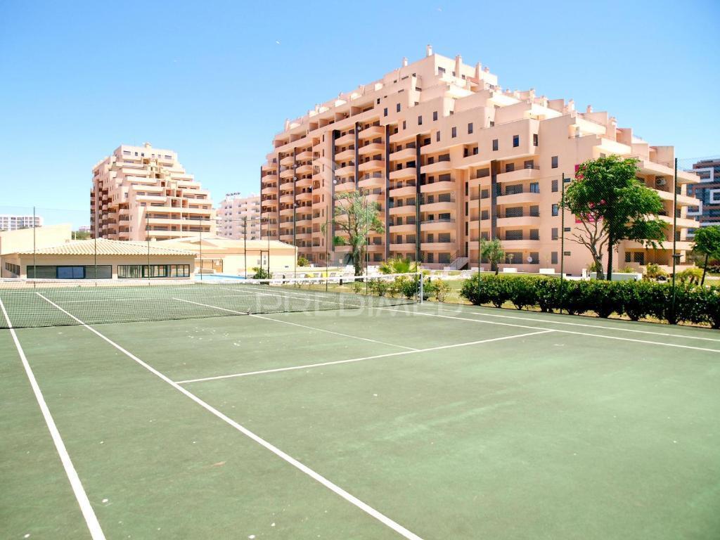 Apartamento t1 à venda na praia da rocha – condomínio paraíso sol da rocha