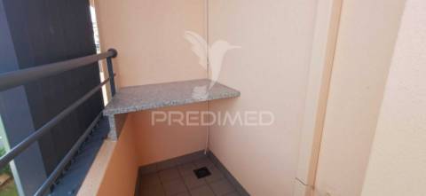 Apartamento t1 à venda na praia da rocha – condomínio paraíso sol da rocha