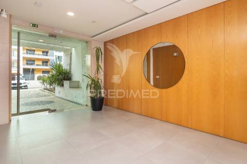 Apartamento t3 com parqueamento . montijo