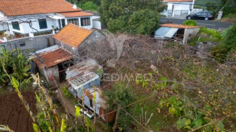 Terreno para construção no caniço