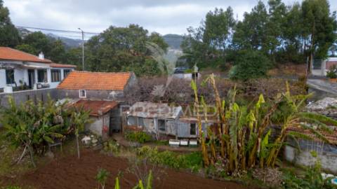 Terreno para construção no caniço