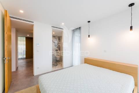 Moradia de luxo t3 com três suítes em dume, braga