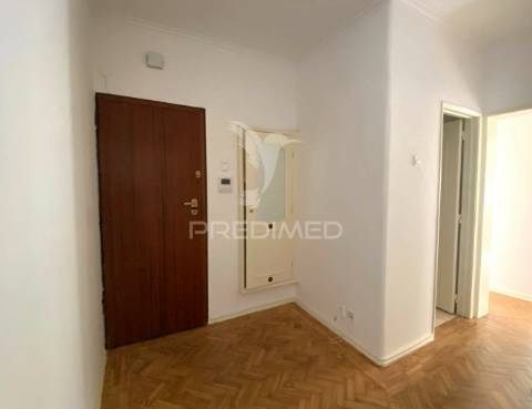 Arrendamento t2 em são domingos de benfica