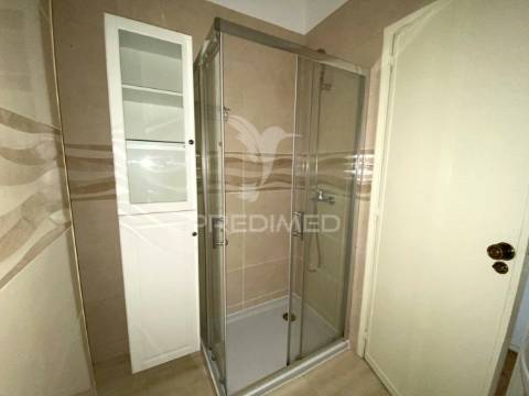 Arrendamento t2 em são domingos de benfica