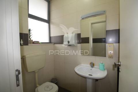 Loja para escritório ou serviços - colinas do oriente, montijo