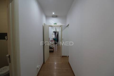 Loja para escritório ou serviços - colinas do oriente, montijo