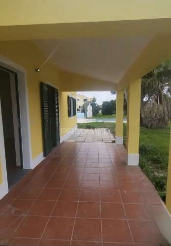 Moradia v3 com piscina | glória do ribatejo | a 45 min de lisboa