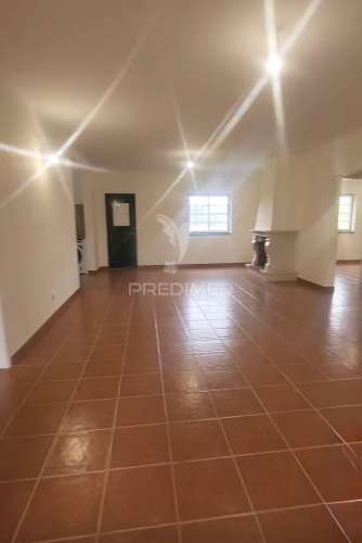 Moradia v3 com piscina | glória do ribatejo | a 45 min de lisboa