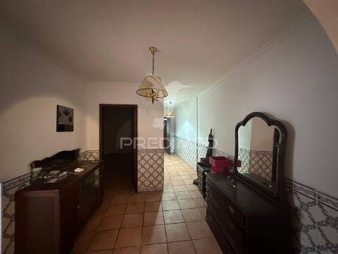 Moradia t3/alcanhões