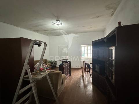 Moradia t3/alcanhões