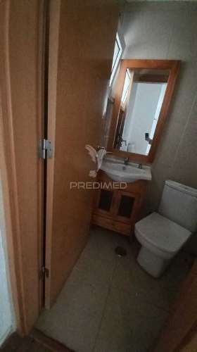 T2 remodelado no bairro da torre, cascais, com excelente localização