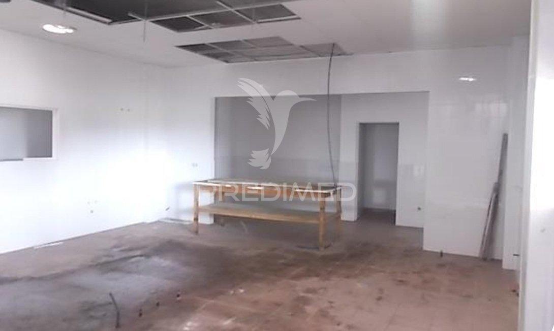 Terreno com edifício em porto alto – benavente