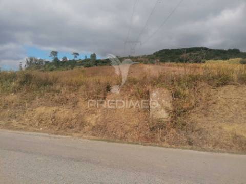 Terro rústico em sobral monte agraço - chã
