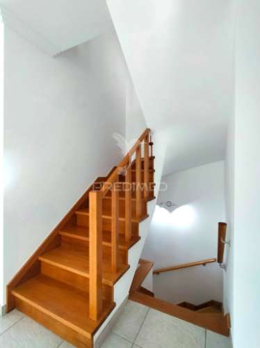 Moradia t3+1 | remodelada | ericeira