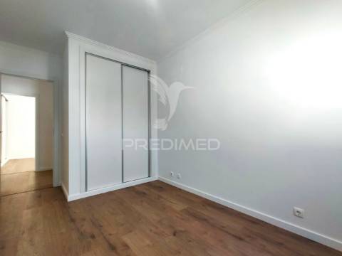 Moradia t3+1 | remodelada | ericeira