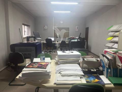 Prédio no coração da cidade de braga | excelente oportunidade de investimento?!