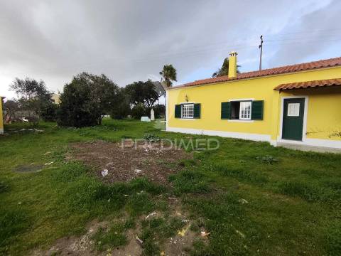 Moradia com piscina e jardim, glória do ribatejo, salvaterra de magos.