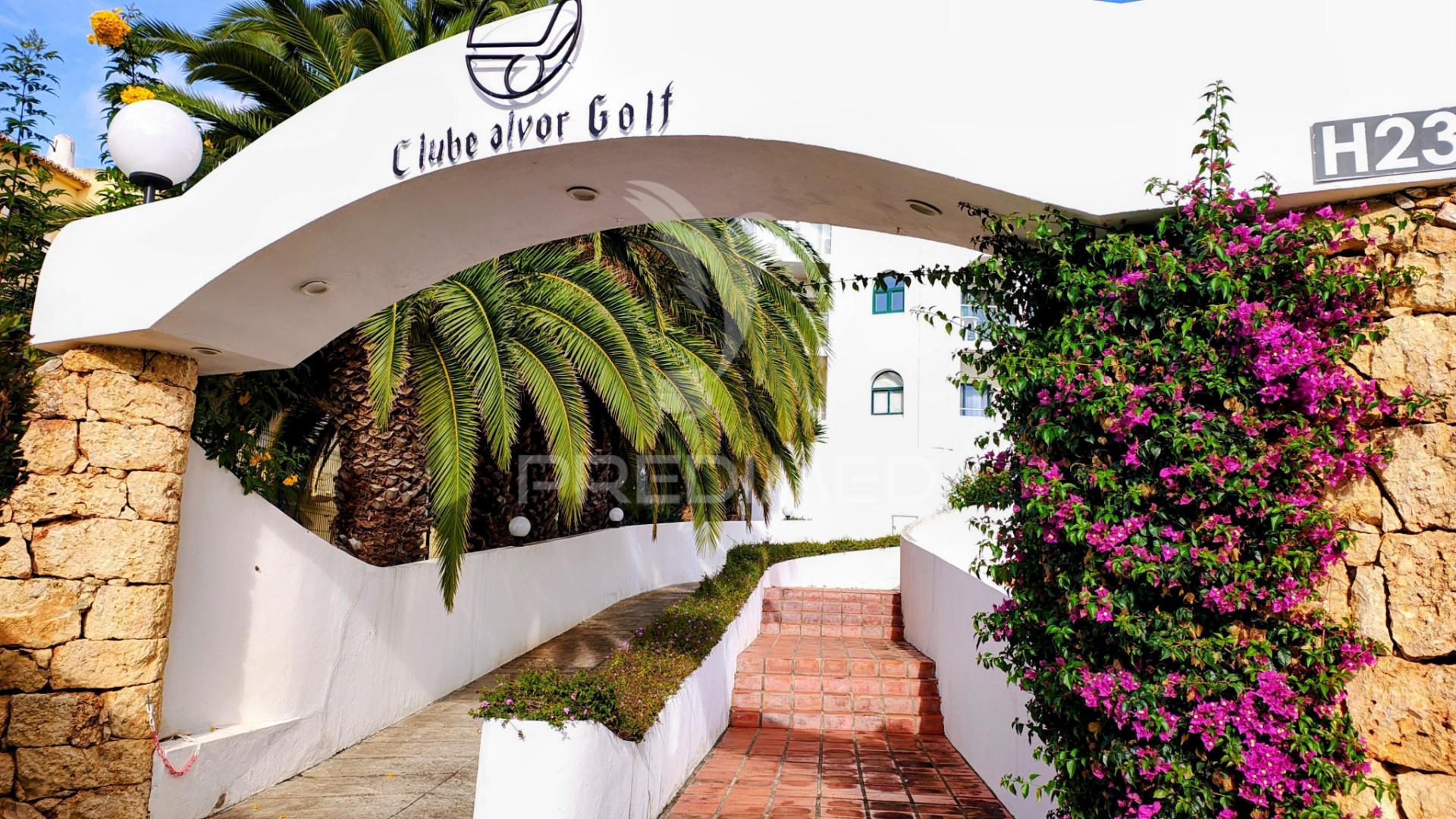 Apartamento t1 no edf.alvor golf,alvor