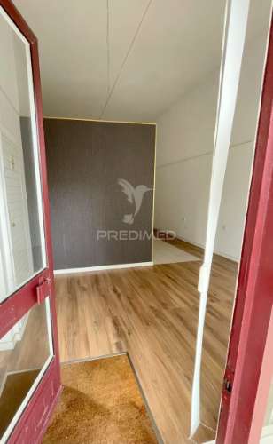 Arrenda-se loja 70 m2 / matosinhos sul