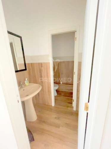 Arrenda-se loja 70 m2 / matosinhos sul