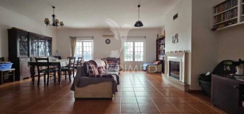 Moradia t4 em salvaterra de magos