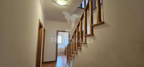 Moradia t4 em salvaterra de magos