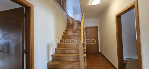 Moradia t4 em salvaterra de magos