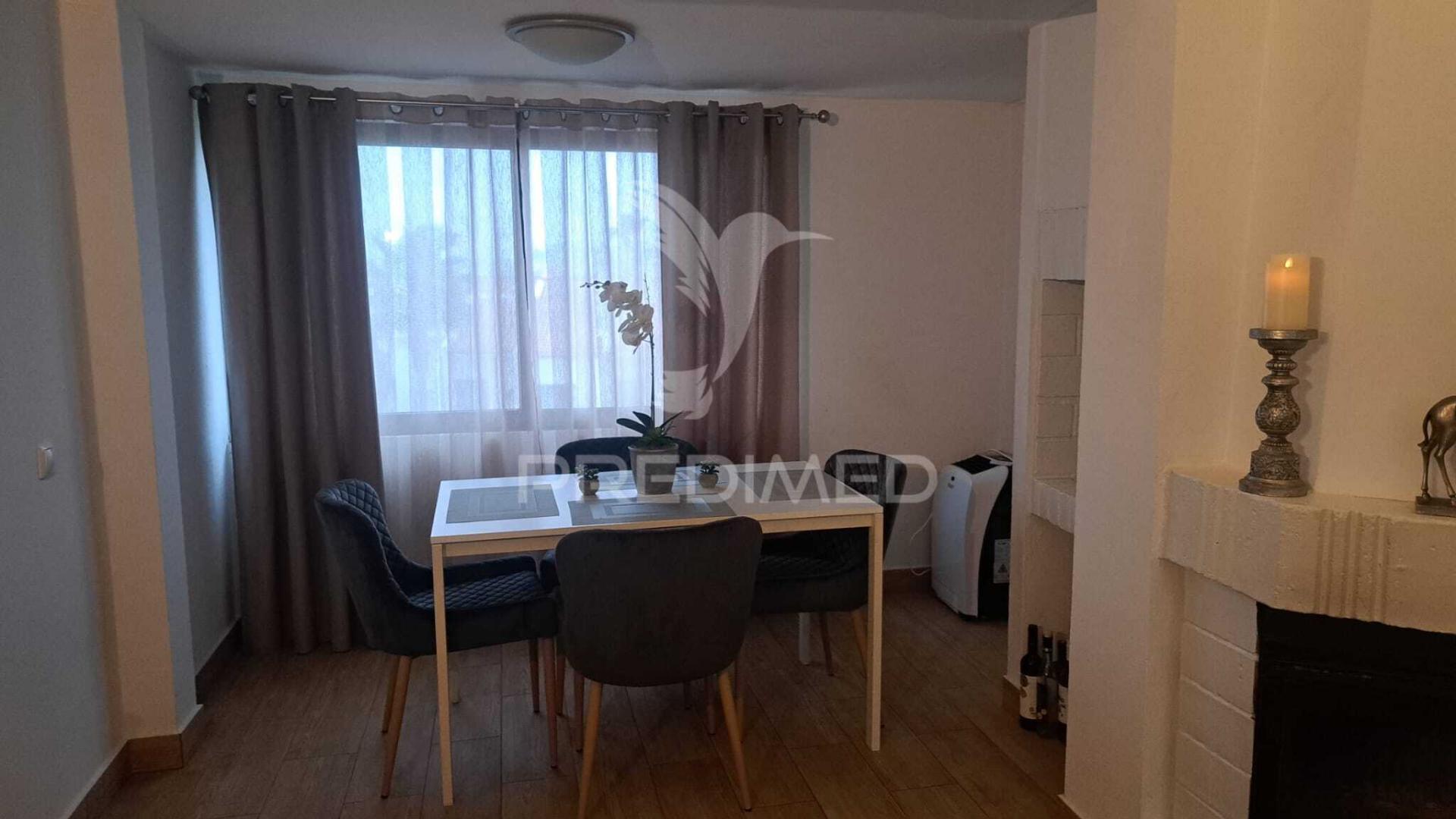 Apartamento t3 duplex em condomínio privado com piscina e jardim - montechoro