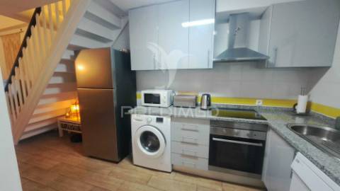 Apartamento t3 duplex em condomínio privado com piscina e jardim - montechoro