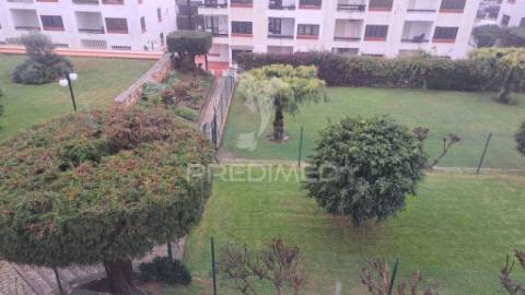 Apartamento t3 duplex em condomínio privado com piscina e jardim - montechoro