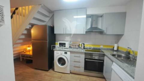 Apartamento t3 duplex em condomínio privado com piscina e jardim - montechoro