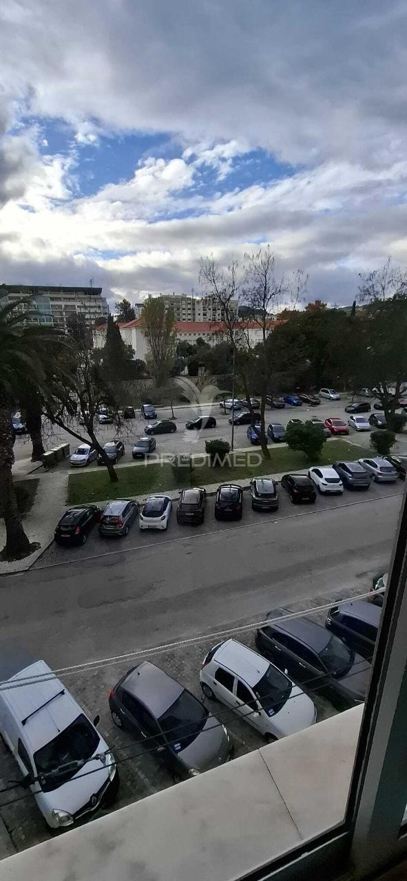 »» oportunidade única »» t2 / totalmente remodelado / liceu - setúbal