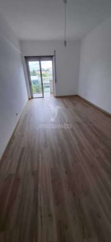 »» oportunidade única »» t2 / totalmente remodelado / liceu - setúbal