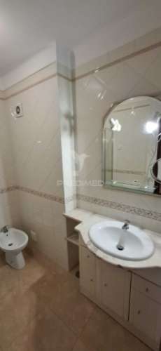 »» oportunidade única »» t2 / totalmente remodelado / liceu - setúbal