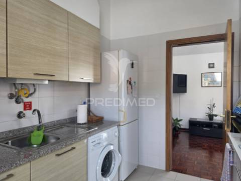 Apartamento t2 em santa cruz