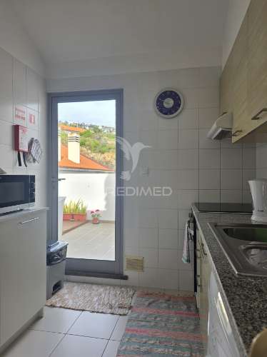 Apartamento t2 em santa cruz