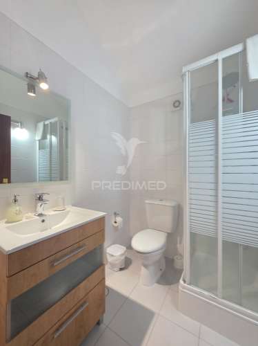 Apartamento t2 em santa cruz