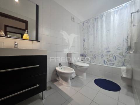 Apartamento t2 em santa cruz