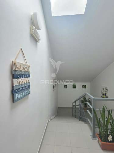 Apartamento t2 em santa cruz