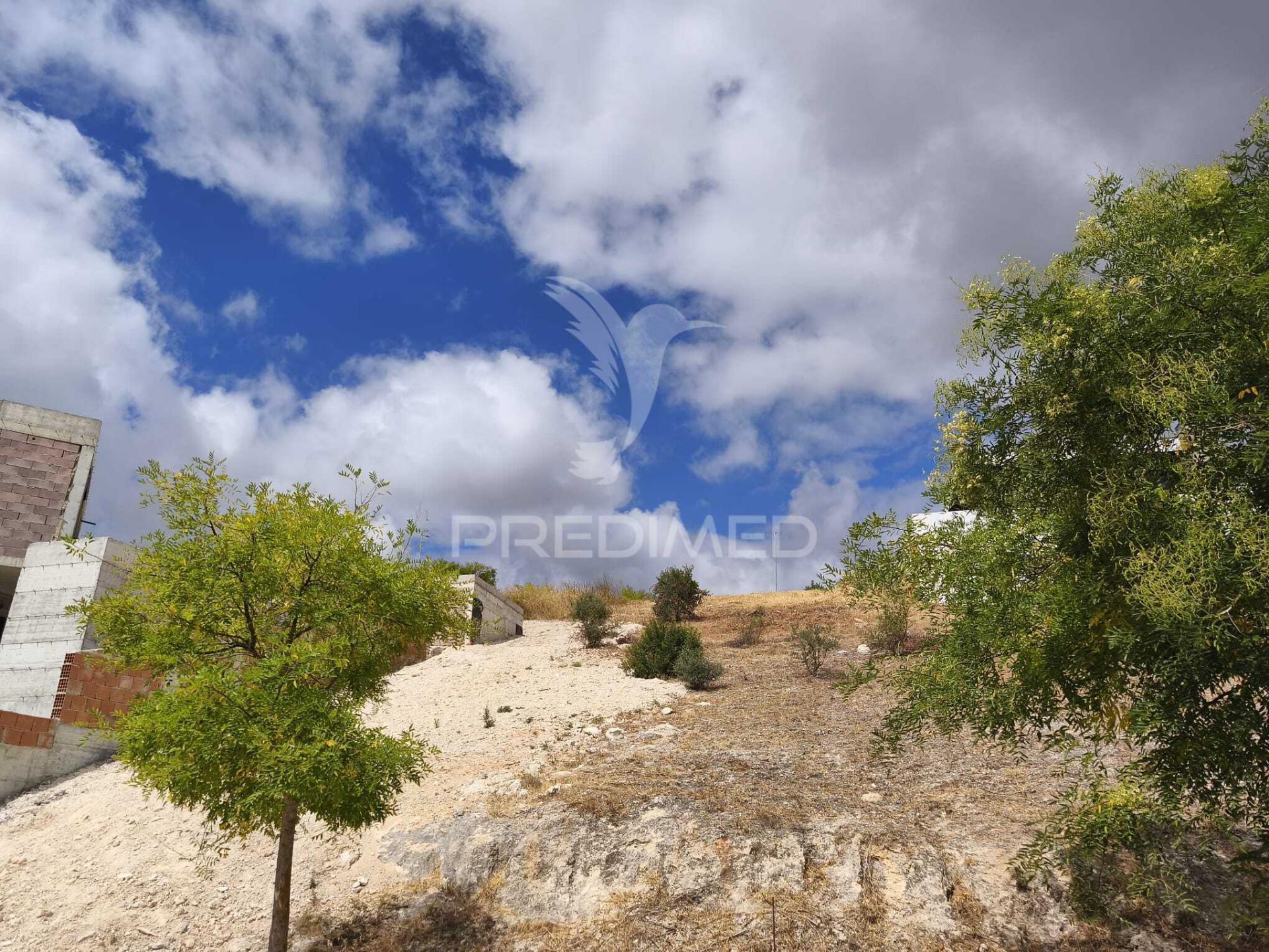 Terreno urbano na pérola de alenquer