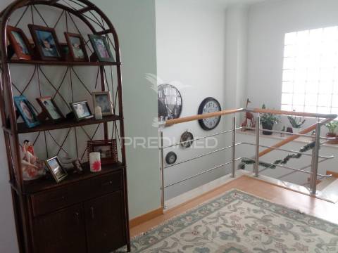 Moradia  de alto padrão de qualidade