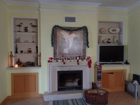 Moradia  de alto padrão de qualidade