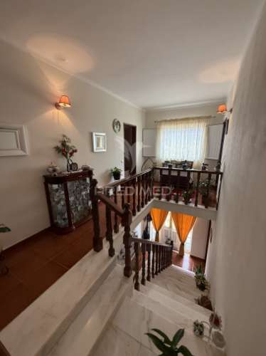 Moradia t5 com piscina em são vicente do paul – santarém